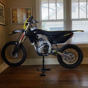 Meet your Posher, Stephen